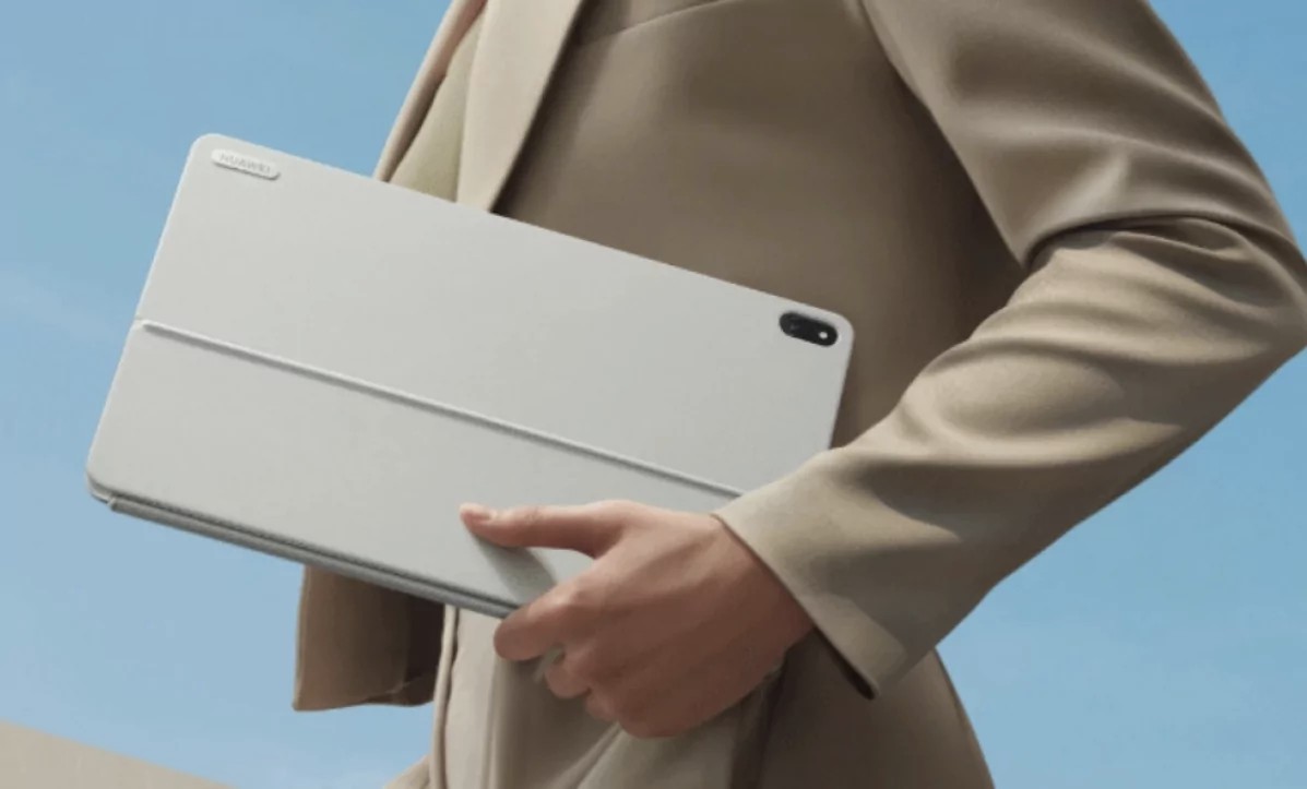 HUAWEI LAUNCHES MATEBOOK E GO STANDARD EDITION