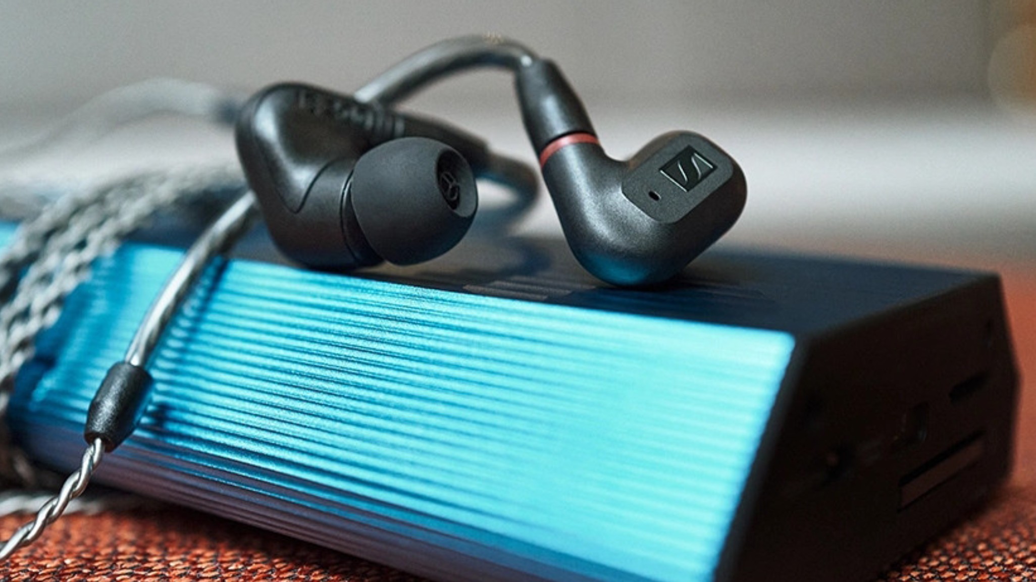 Sennheiser IE 200