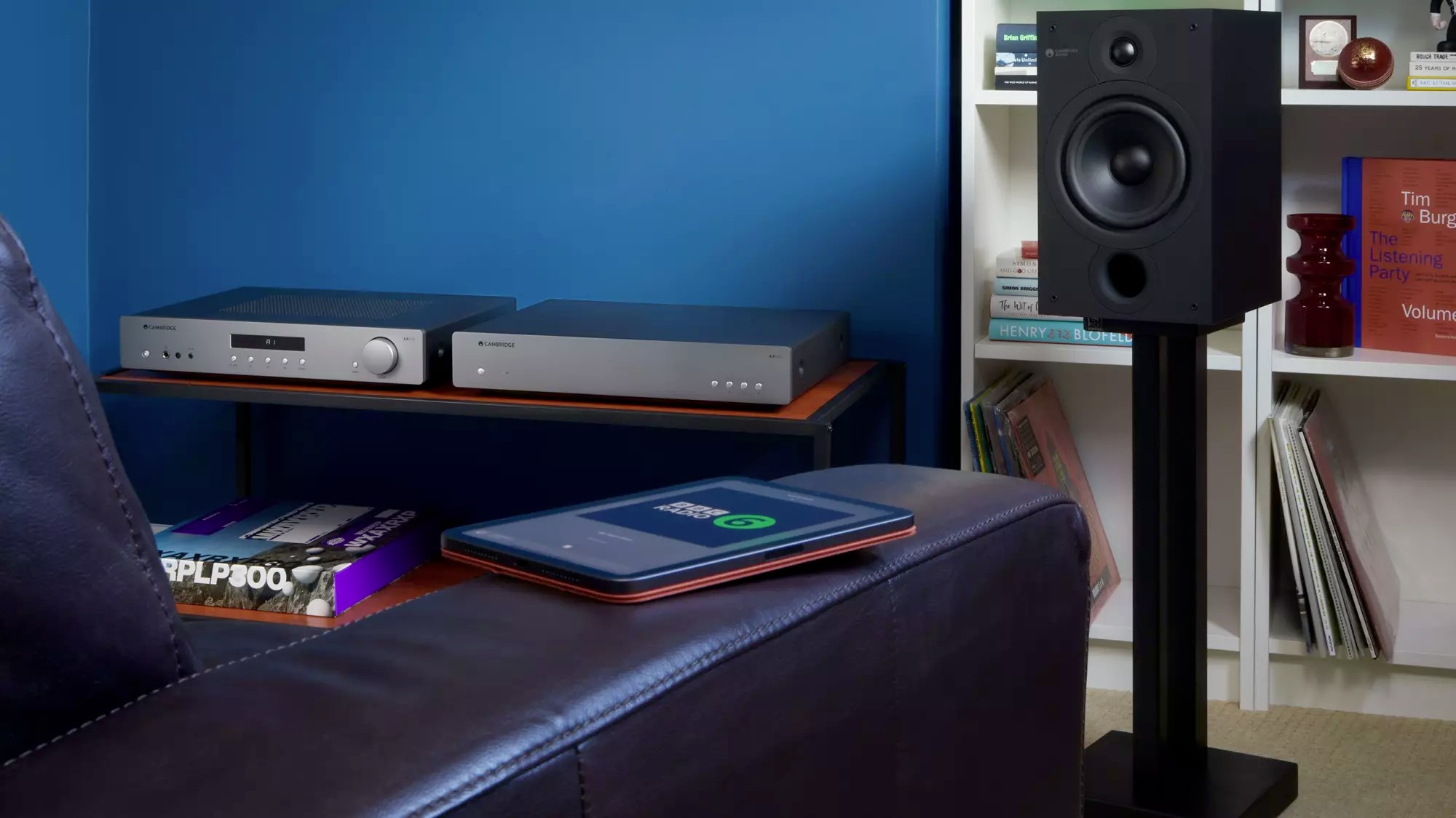 Software update adds volume control to Cambridge Audio AXN10 and MXN10 network players