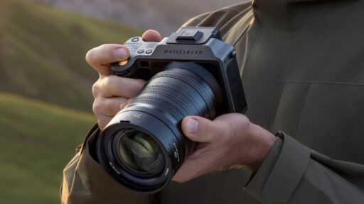 Hasselblad X2D II 100C debuts with 100MP sensor, LiDAR AF, 10-stop IBIS and new XCD 35-100mm lens