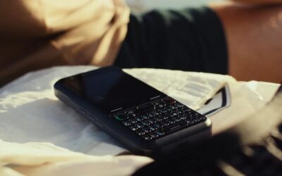 Keyphone: A Modular Push-Button Phone That Lets You Unplug Without Going Offline