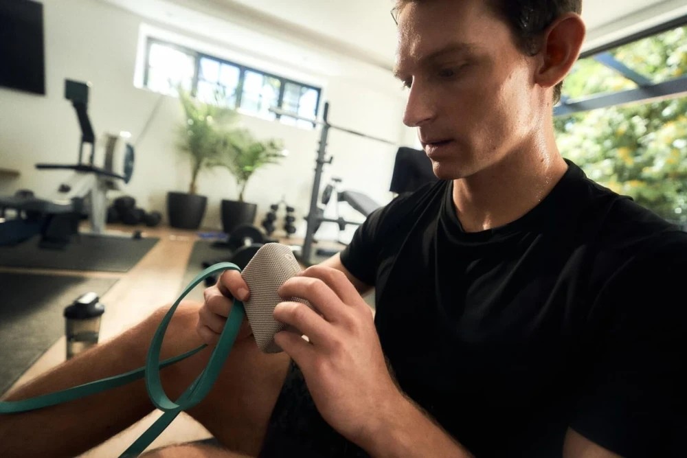 The Decathlon PS100 is protected from moisture penetration according to the IPX7 standard.